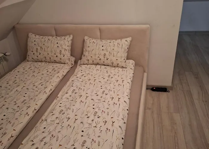 Vip-pokoje,sniadanie, Apartment *